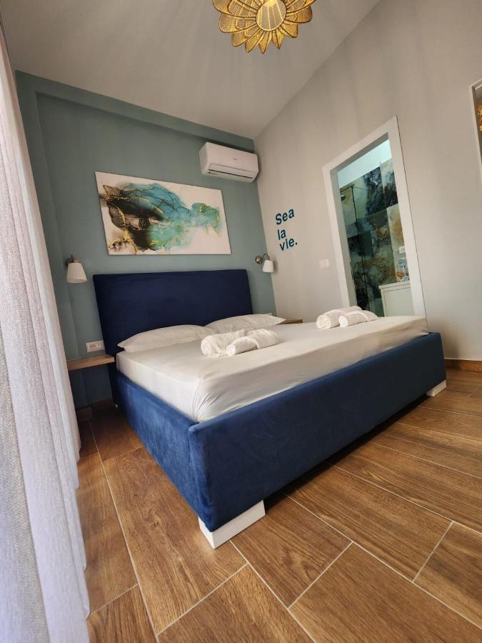 Memories Apartments Саранда Экстерьер фото