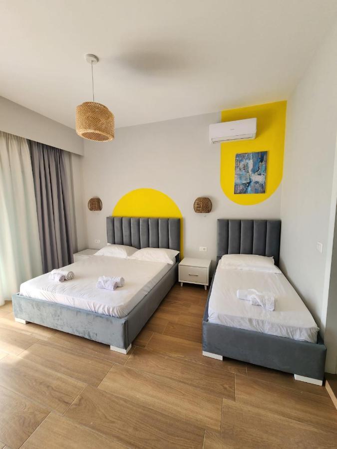 Memories Apartments Саранда Экстерьер фото