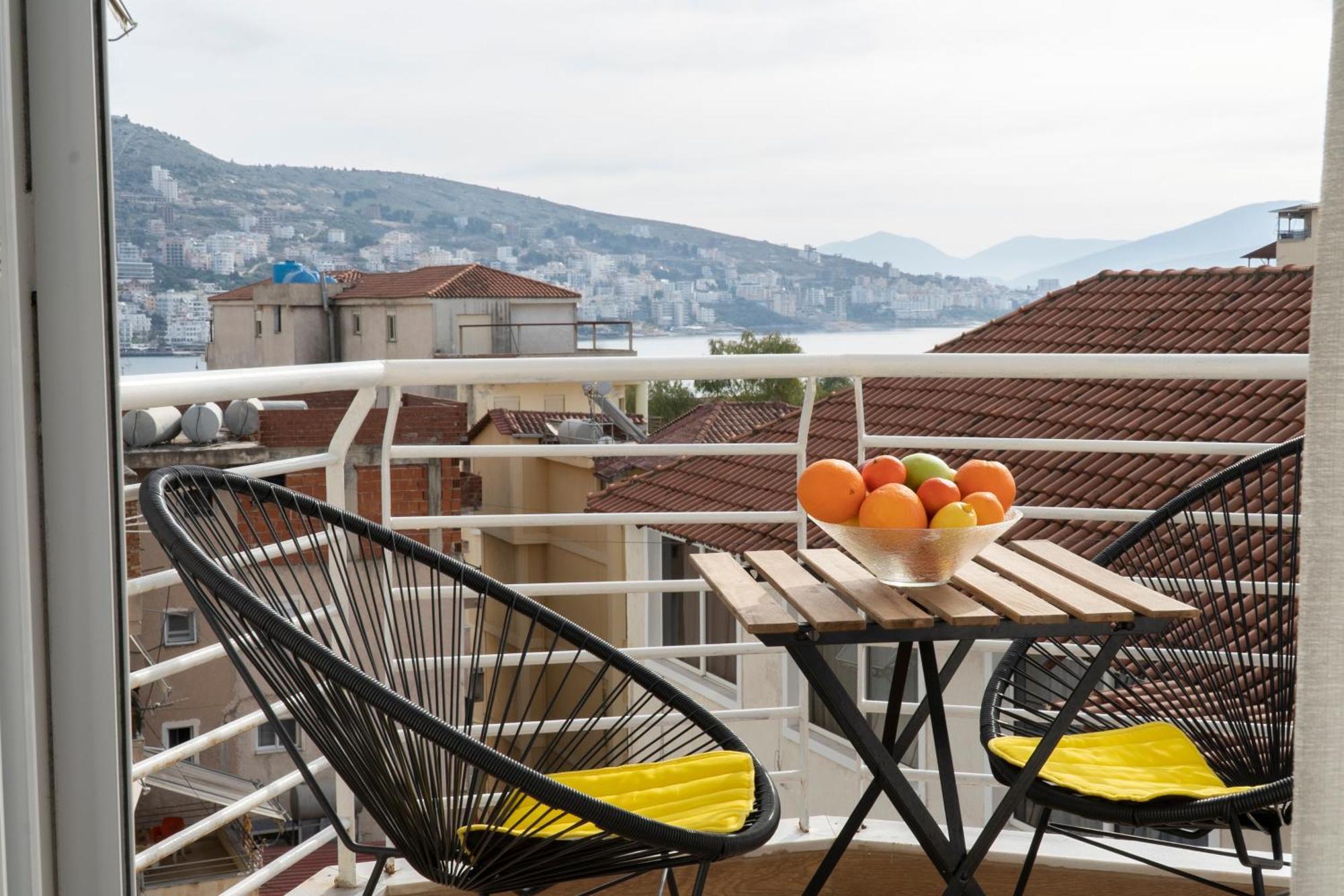 Memories Apartments Саранда Экстерьер фото